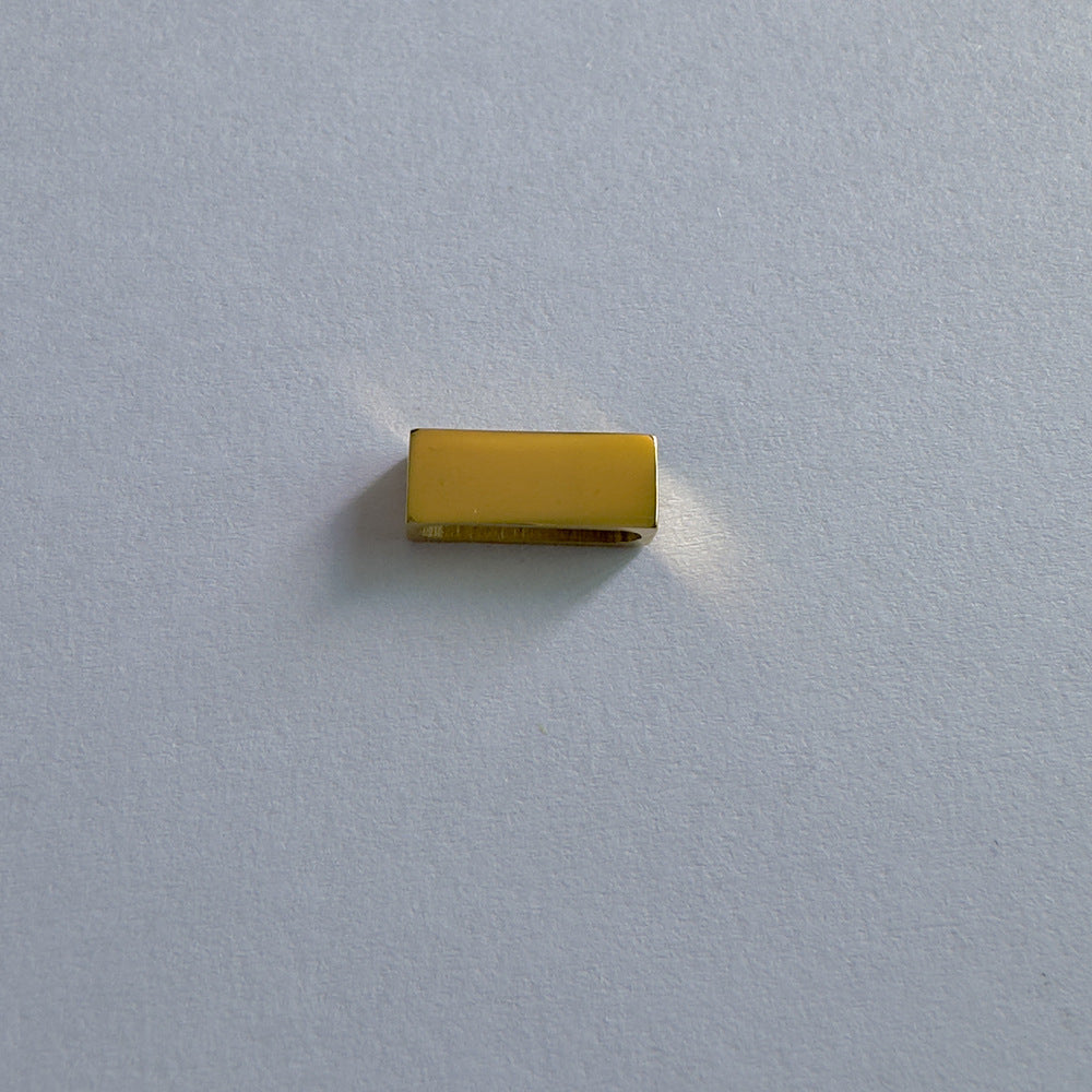 a6b04dc1-b6d2-4b4c-ace7-ca3ff181f85a